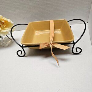 New Signature House Wear Stone Yellow Square Serve Table Dish Metal Stand Caddy